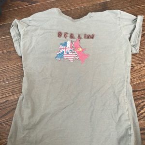 Tight fitted Berlin top